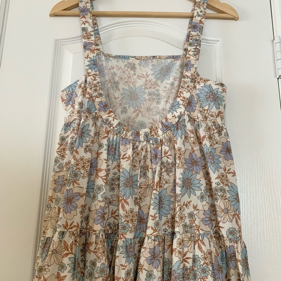 American Eagle Tiered Maxi - Picture 4 of 4